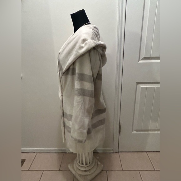 Nordstrom Lovestitch jacket wool blend wrap hood soft M coat - Picture 4 of 10